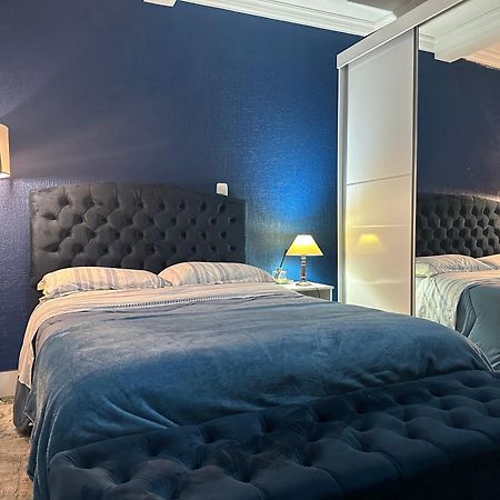 Апартаменти Apartamento Com Hidromassagem Em Грамаду Екстер'єр фото