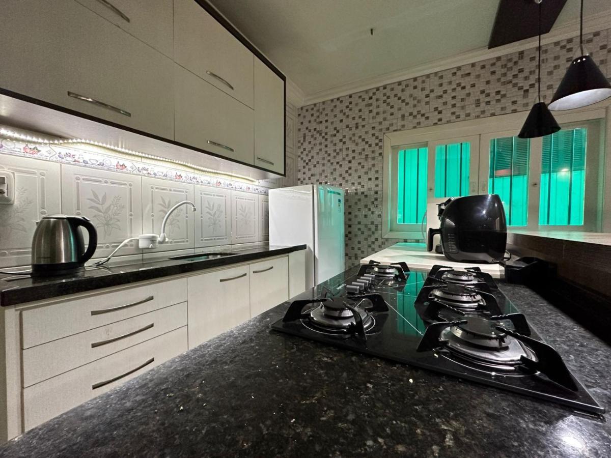 Апартаменти Apartamento Com Hidromassagem Em Грамаду Екстер'єр фото
